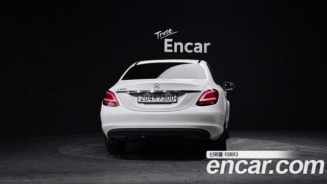 Mercedes-Benz C-Class из Кореи Encar