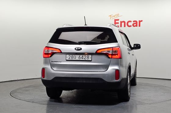 Kia Sorento Diesel 2.0 2WD Prestige — пробег 188 471 км — фото 4 из 5