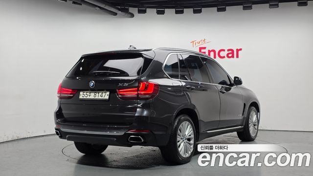 BMW X5 xDrive 30d — пробег 192 547 км — фото 2 из 5