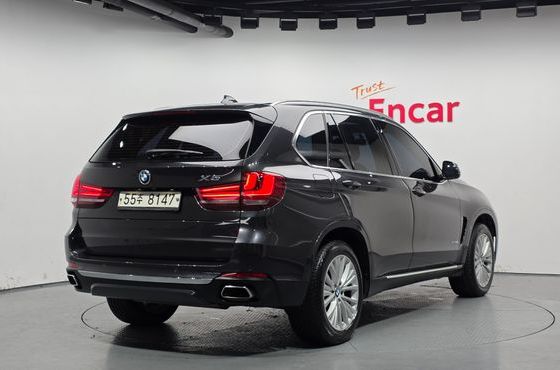 BMW X5 xDrive 30d — пробег 192 547 км — фото 2 из 5