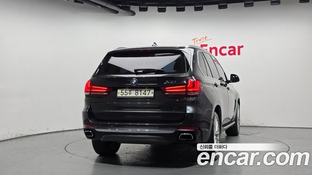 BMW X5 xDrive 30d — пробег 192 547 км — фото 4 из 5