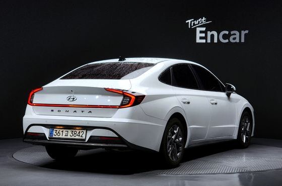 Hyundai Sonata 2.0 Premium — пробег 34 145 км — фото 2 из 5