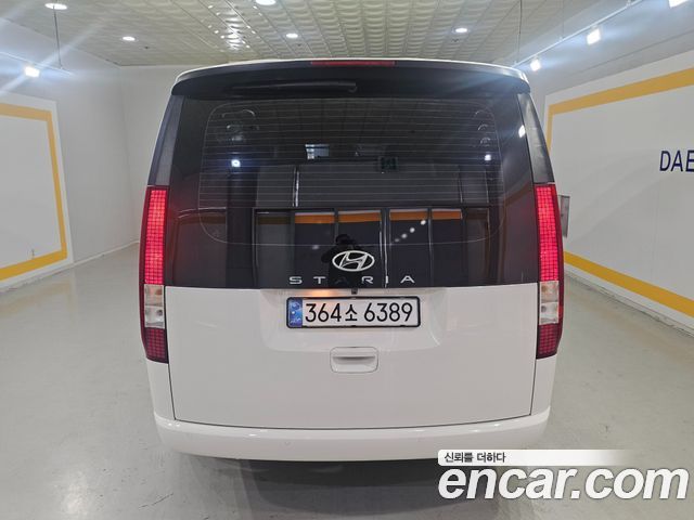 Hyundai Staria из Кореи Encar