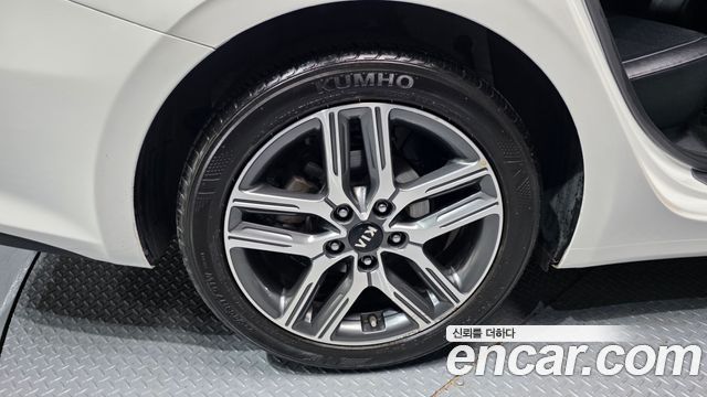 Kia K3 из Кореи Encar