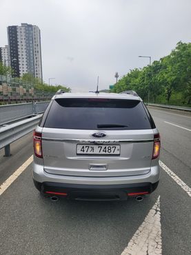Ford Explorer 3.5 Limited 4WD 5th — пробег 98 041 км — фото 3 из 5