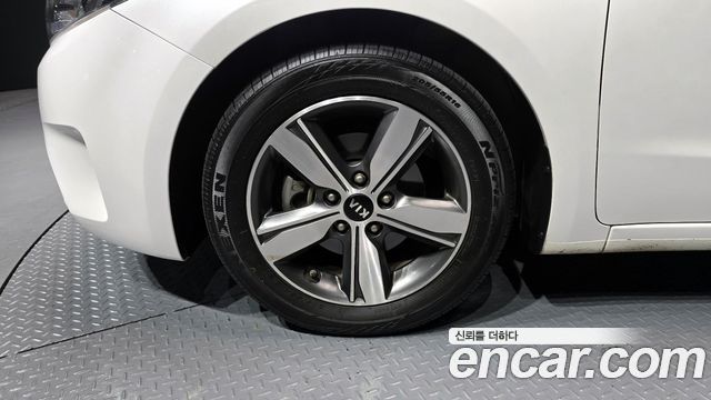 Kia K3 из Кореи Encar