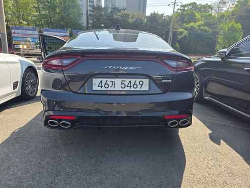 Kia Stinger 2.2 Diesel AWD Platinum — пробег 142 773 км — фото 4 из 5