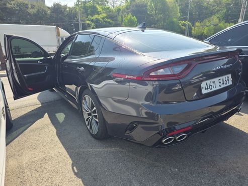 Kia Stinger 2.2 Diesel AWD Platinum — пробег 142 773 км — фото 5 из 5