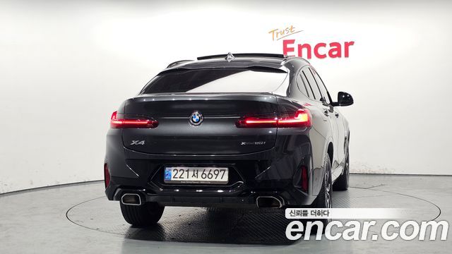 BMW X4 xDrive20i M Sport — пробег 107 145 км — фото 4 из 5