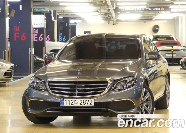 Mercedes-Benz E-Class E450 4MATIC Exclusive — пробег 133 643 км — фото 1 из 5