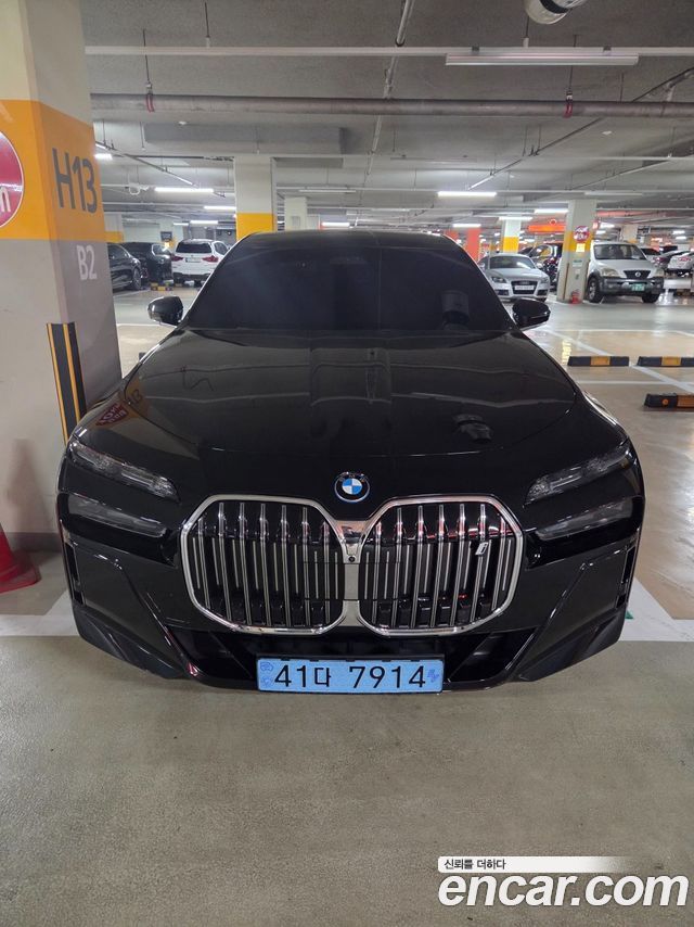 BMW i7 из Кореи Encar