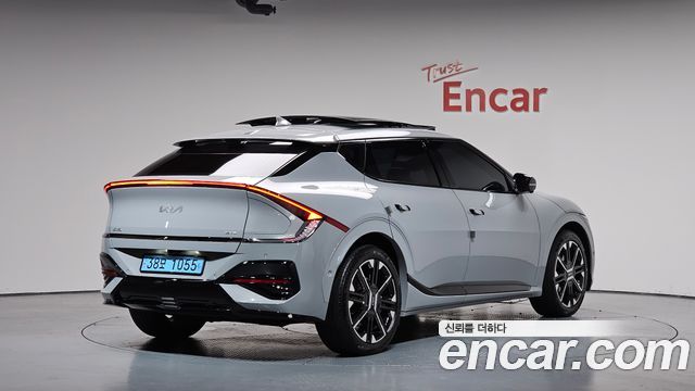 Kia EV6 из Кореи Encar