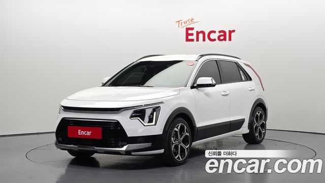 Kia Niro Signature — пробег 125 466 км — фото 1 из 5