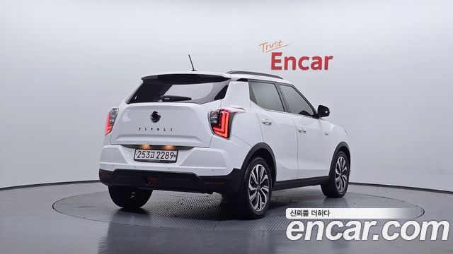 Ssangyong TIBOLI из Кореи Encar