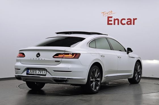 Volkswagen Arteon 2.0 TDI Presige 4Motion — пробег 106 195 км — фото 2 из 5