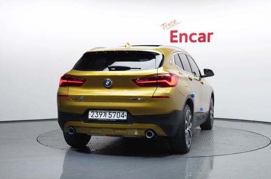 BMW X2 (F39) xDrive20i Advantage — пробег 29 904 км — фото 4 из 5