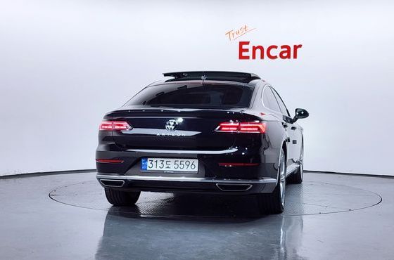 Volkswagen Arteon 2.0 TDI Prestige — пробег 56 921 км — фото 4 из 5
