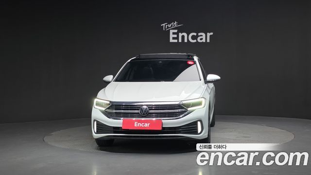 Volkswagen Jetta 1.5 TSI Prestige — пробег 15 799 км — фото 3 из 5
