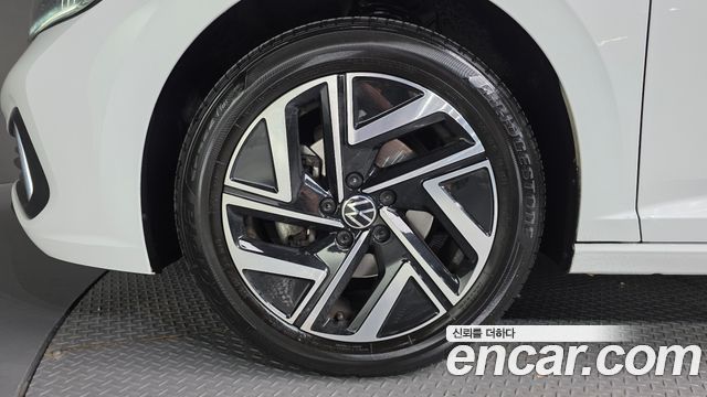 Volkswagen Jetta 1.5 TSI Prestige — пробег 15 799 км — фото 5 из 5