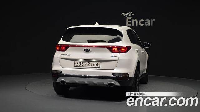Kia Sportage из Кореи Encar