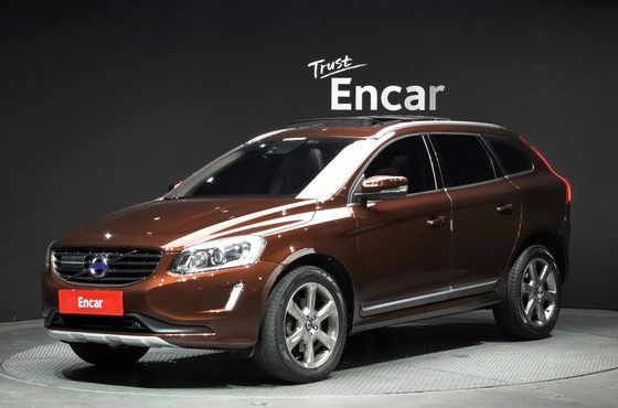 Volvo XC60 D5 AWD 1st — пробег 82 223 км — фото 1 из 5