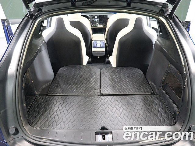 Tesla Model X из Кореи Encar