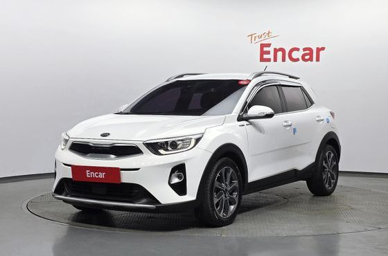 Kia Stonic Diesel 1.6 Prestige — пробег 173 000 км — фото 1 из 5