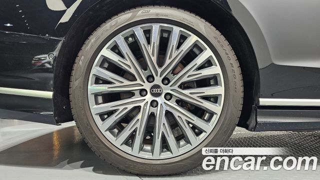 Audi A8 из Кореи Encar