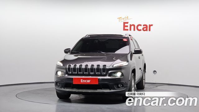 Jeep Cherokee 2.4 Longitude AWD — пробег 74 618 км — фото 3 из 5