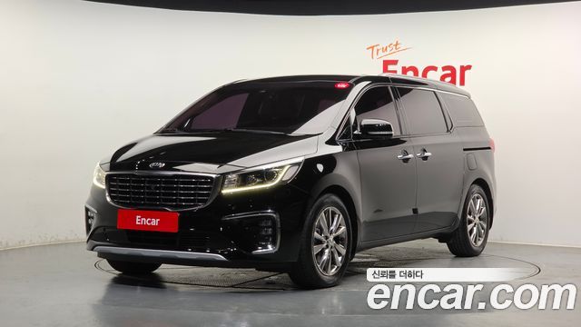 Kia Carnival из Кореи Encar