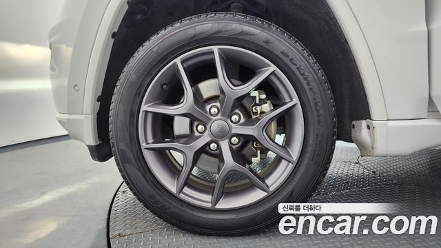 Jeep Cherokee из Кореи Encar