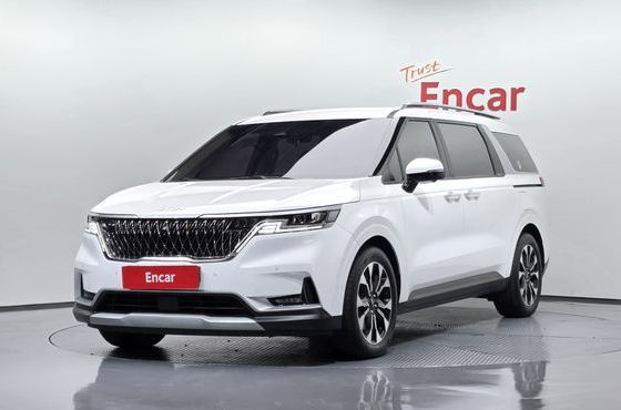 Kia Carnival 9-Seater Prestige — пробег 53 808 км — фото 1 из 5