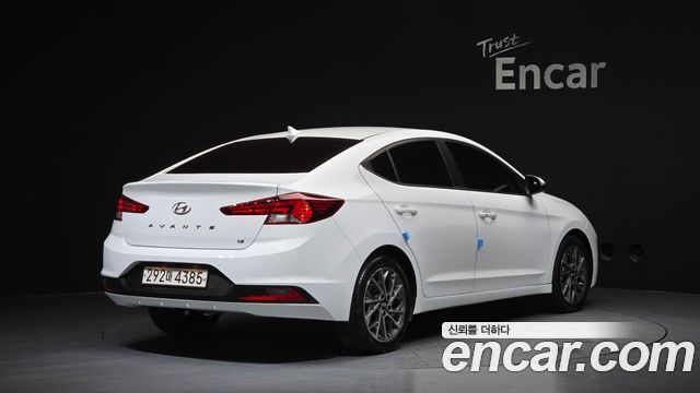 Hyundai AVANTE из Кореи Encar