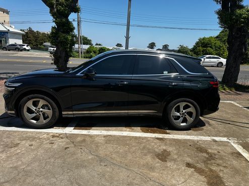 Genesis GV70 2.5T Gasoline AWD — пробег 7 400 км — фото 4 из 5
