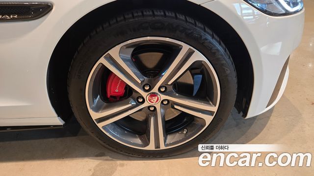 Jaguar XF из Кореи Encar