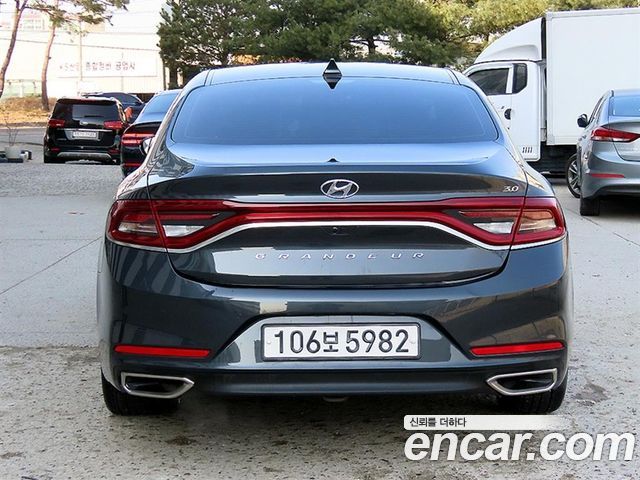 Hyundai Grandeur из Кореи Encar
