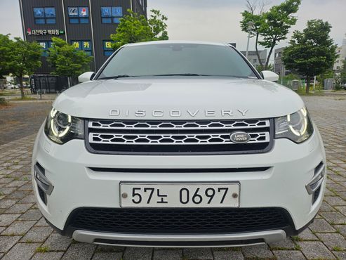 Land Rover Discovery Sport 2.0 TD4 HSE Luxury — пробег 93 999 км — фото 1 из 5