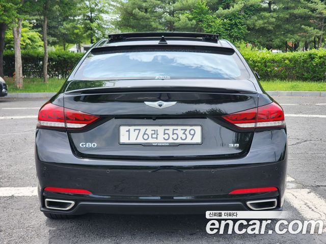 Hyundai Genesis из Кореи Encar