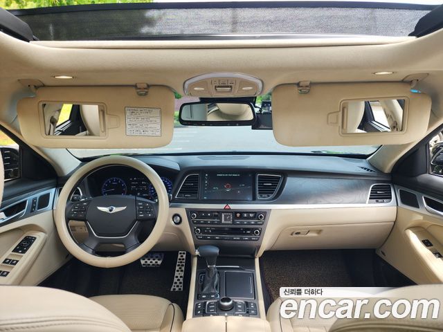 Hyundai Genesis из Кореи Encar