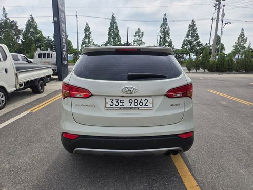 Hyundai Santafe Diesel(e-VGT) 2.0 2WD Premium — пробег 205 000 км — фото 5 из 5