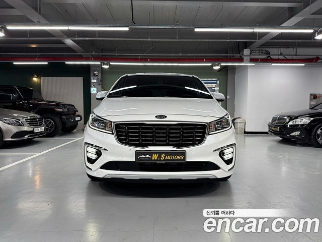 Kia Carnival из Кореи Encar