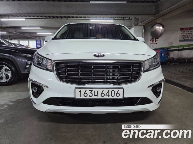 Kia Carnival из Кореи Encar