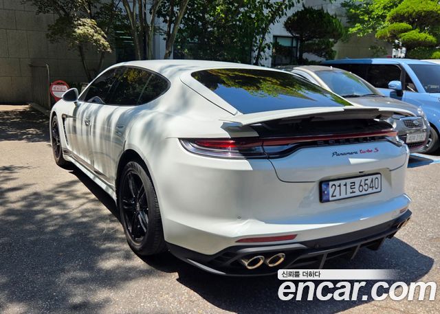 Porsche Panamera 3.6 AWD 970 — пробег 181 000 км — фото 3 из 5