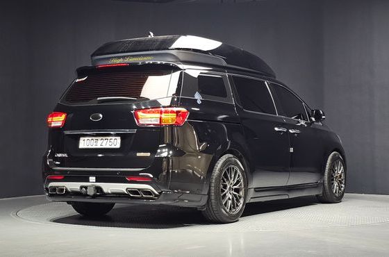 Kia Carnival 7-seater Hi-limousine President — пробег 148 545 км — фото 2 из 5
