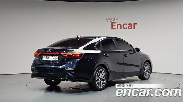 Kia K3 из Кореи Encar