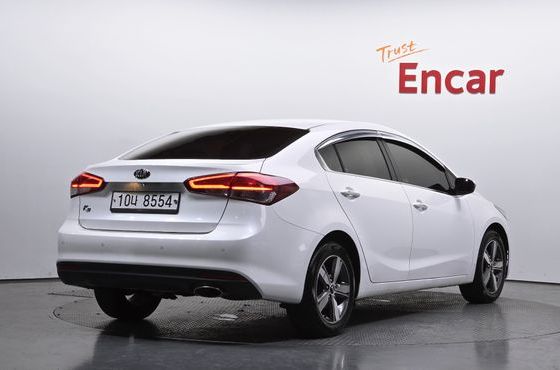 Kia K3 Trendy Style — пробег 97 321 км — фото 2 из 5
