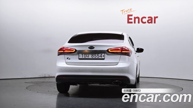 Kia K3 из Кореи Encar