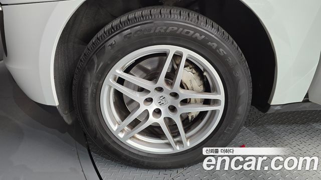 Porsche Macan из Кореи Encar
