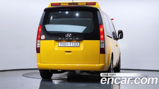 Hyundai Staria из Кореи Encar