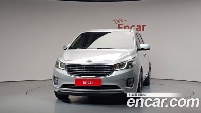 Kia Carnival из Кореи Encar